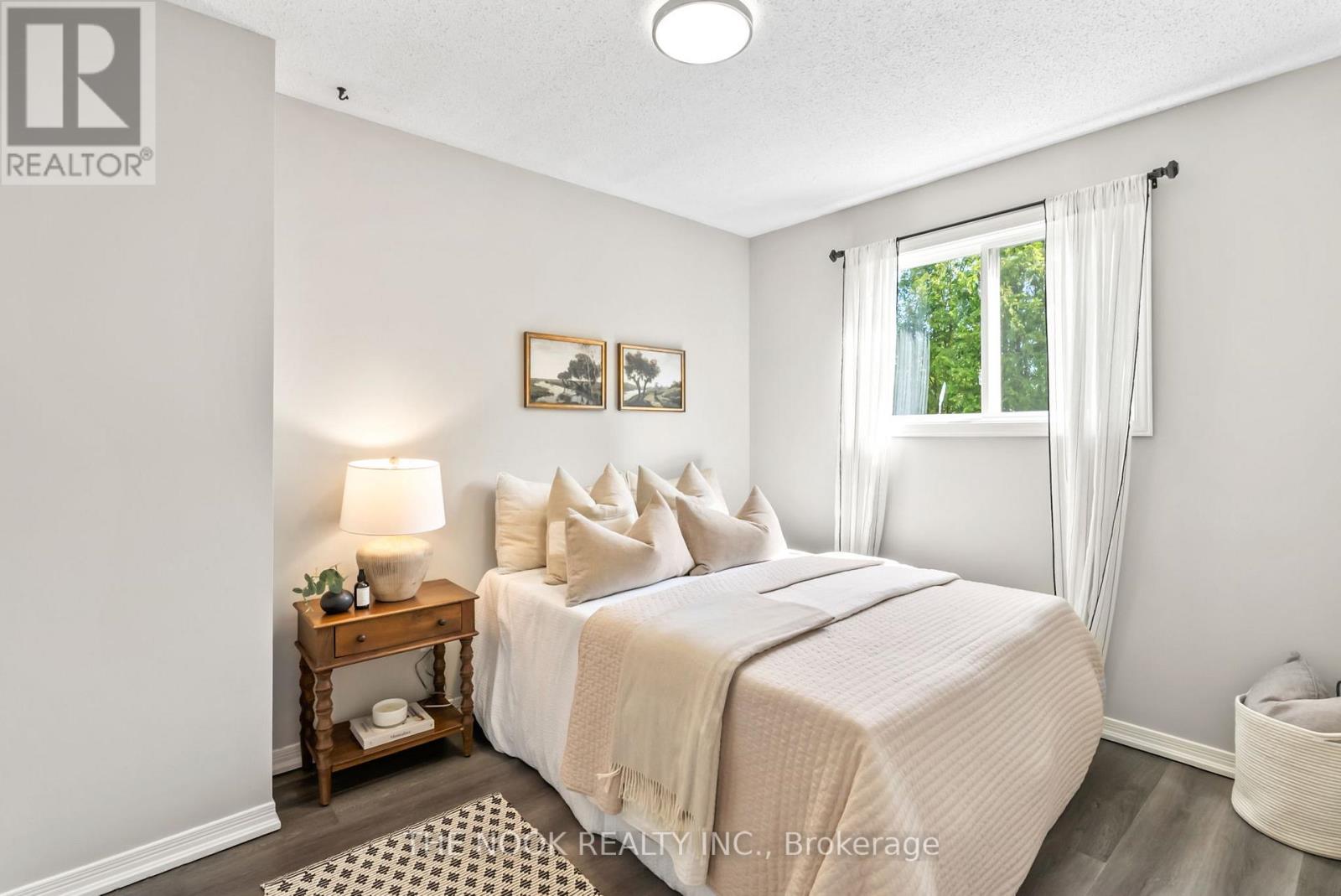 136 Peacock Boulevard, Port Hope, Ontario  L1A 4G2 - Photo 9 - X12527908