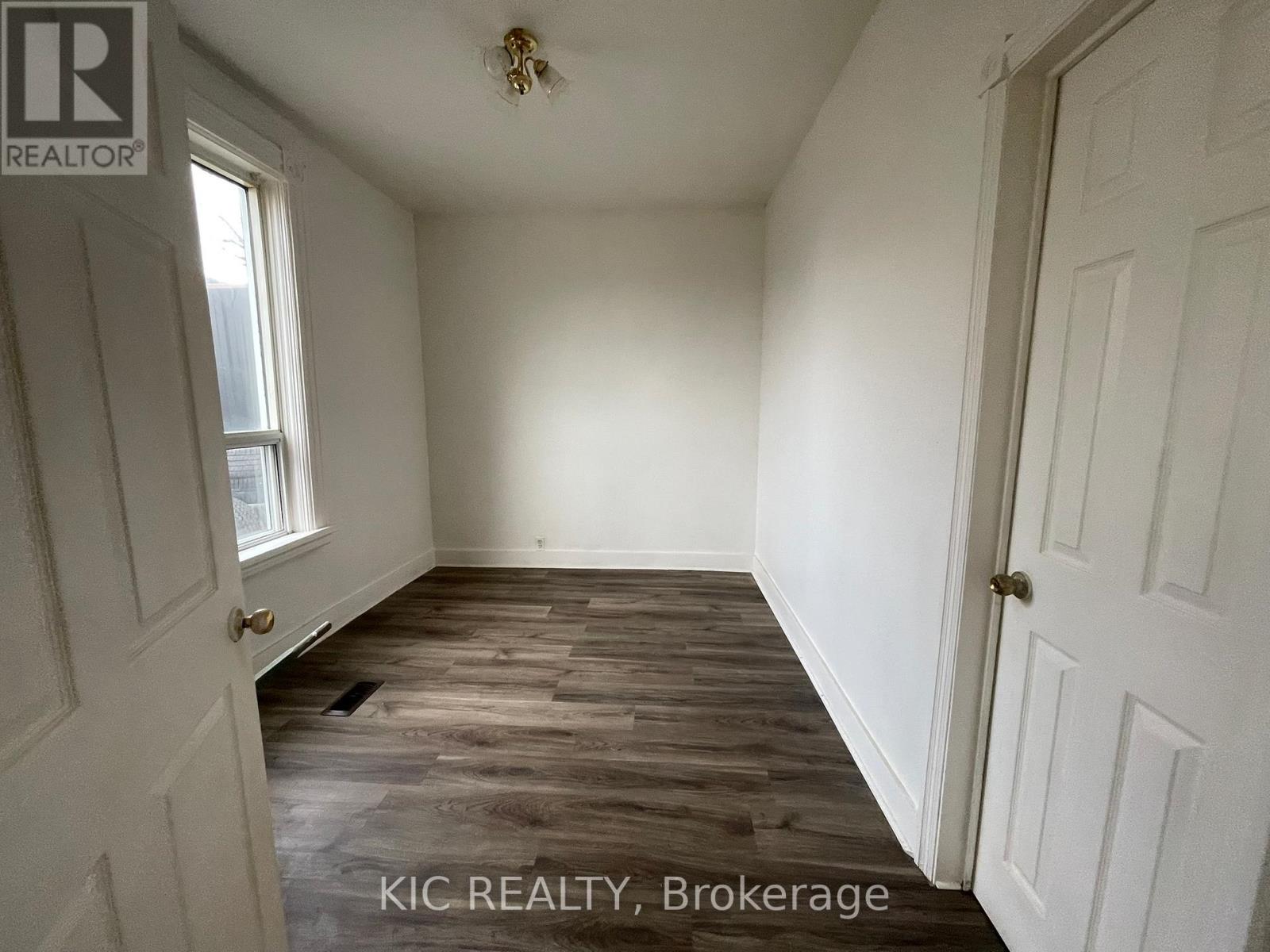 35 Ottawa Street E, Havelock-Belmont-Methuen (Havelock), Ontario  K0L 1Z0 - Photo 16 - X12527944