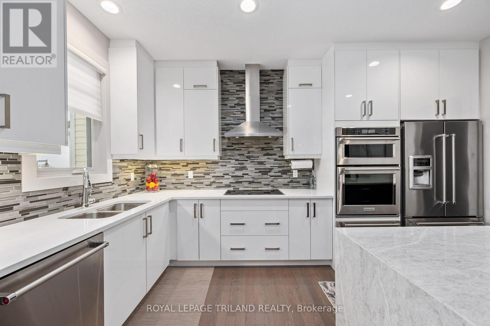 15 - 355 Edith Cavell Boulevard, Central Elgin, Ontario  N5L 0A3 - Photo 10 - X12527784