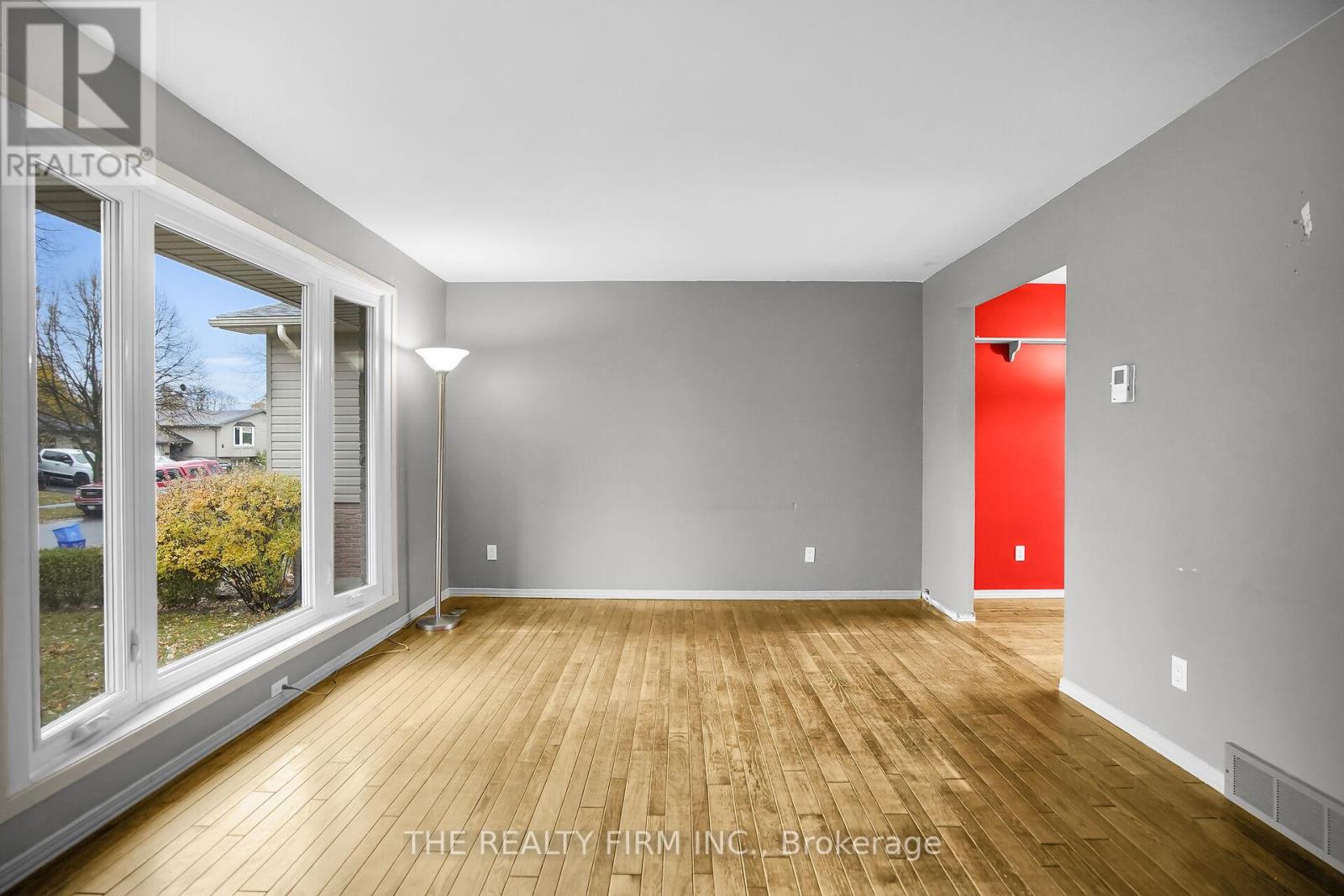 35 Rostherne Crescent, London South, Ontario  N6E 1Y3 - Photo 10 - X12527830