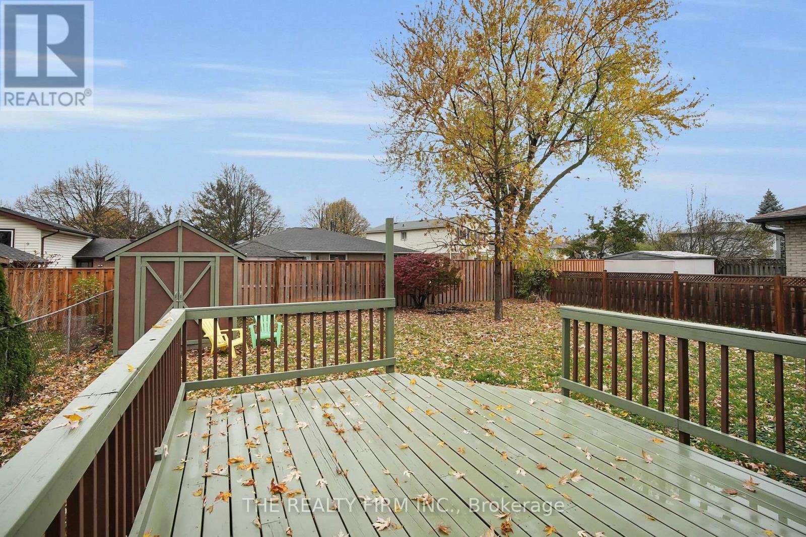 35 Rostherne Crescent, London South, Ontario  N6E 1Y3 - Photo 3 - X12527830