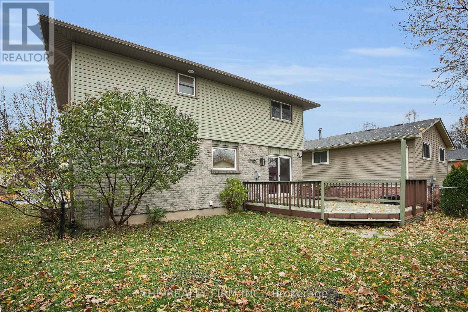 35 Rostherne Crescent, London South, Ontario  N6E 1Y3 - Photo 32 - X12527830