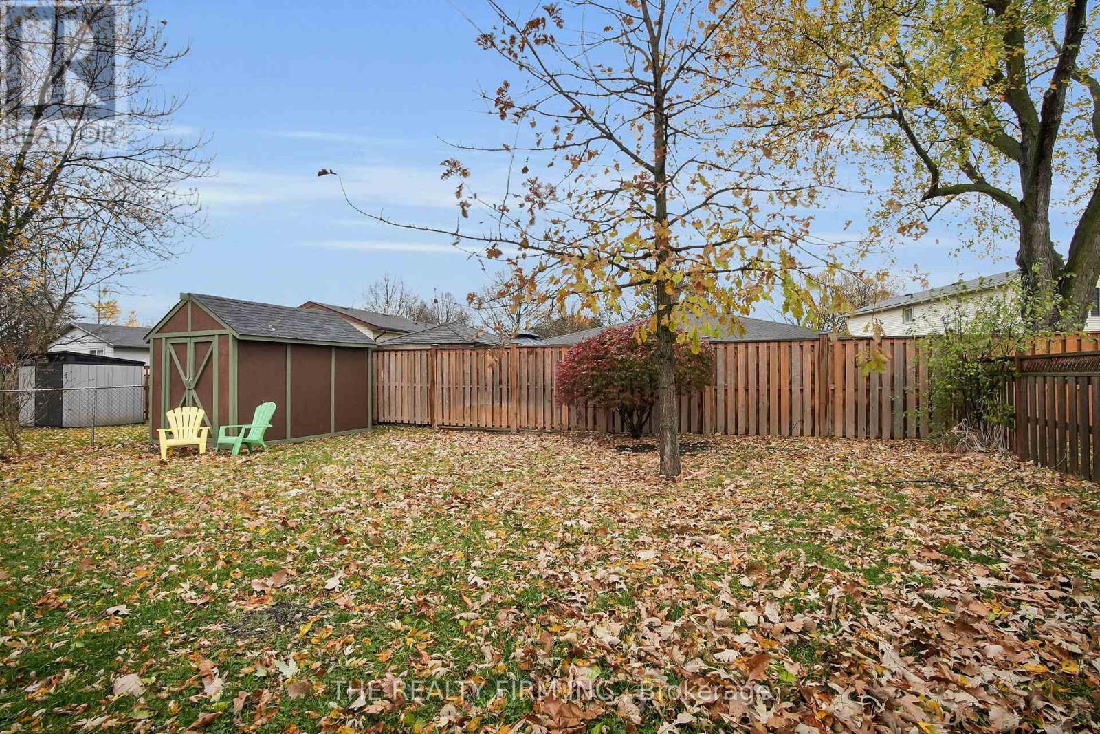 35 Rostherne Crescent, London South, Ontario  N6E 1Y3 - Photo 34 - X12527830