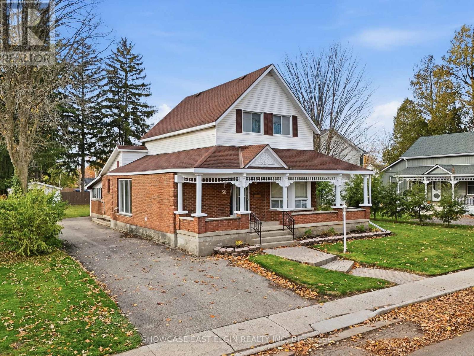 30 Victoria Street N, Aylmer, Ontario  N5H 1W7 - Photo 2 - X12527962