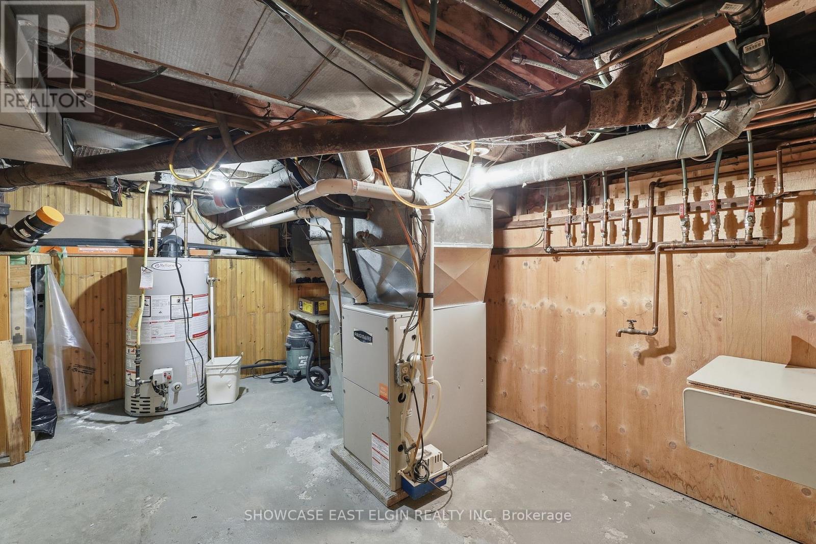 30 Victoria Street N, Aylmer, Ontario  N5H 1W7 - Photo 37 - X12527962