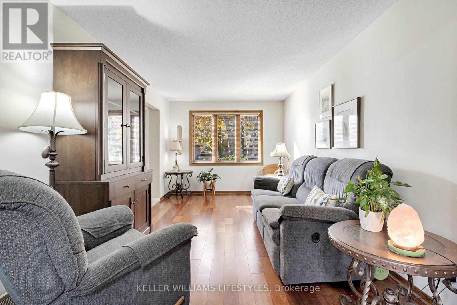 175 Walmer Gardens, London North, Ontario  N6G 4H3 - Photo 8 - X12527968