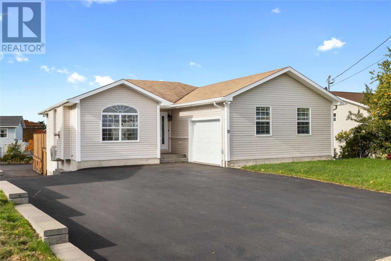 18 Franks Road, Conception Bay South, Newfoundland & Labrador