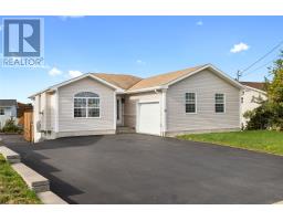 18 Franks Road, Conception Bay South, Newfoundland & Labrador