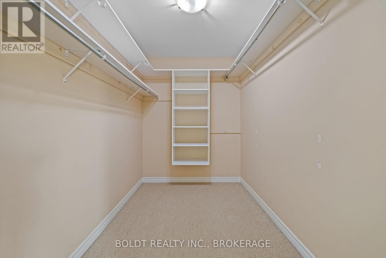 34 Fitzgerald Street E, St. Catharines, Ontario  L2R 0A4 - Photo 28 - X12489150