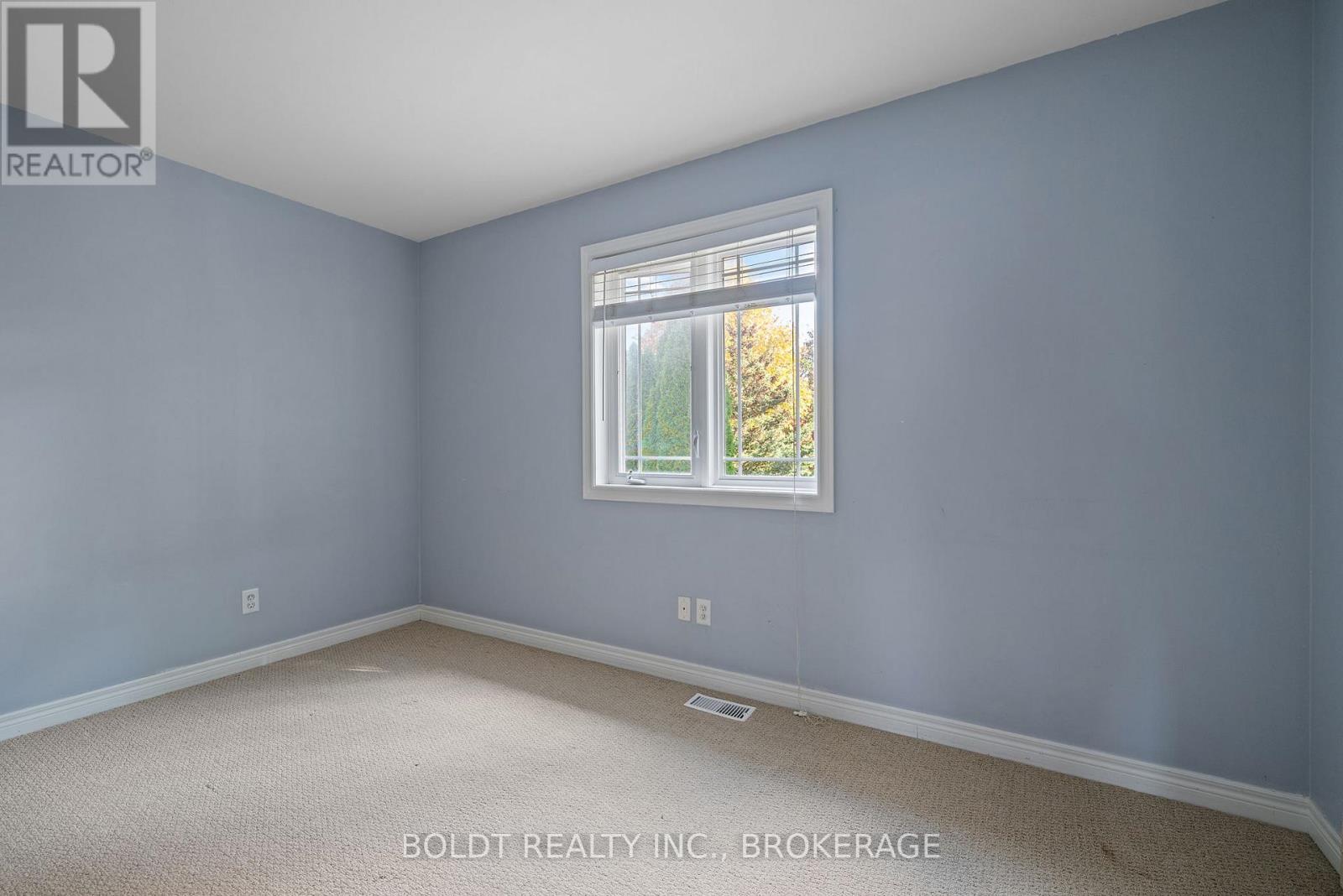 34 Fitzgerald Street E, St. Catharines, Ontario  L2R 0A4 - Photo 24 - X12489150