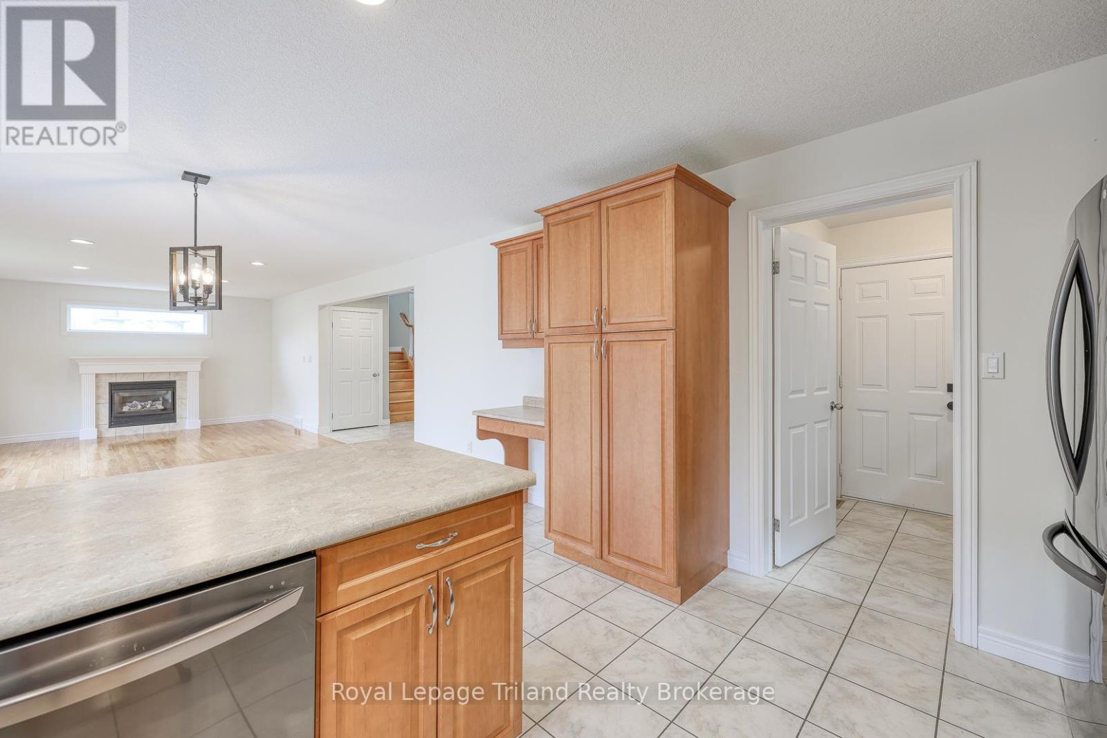 93 Finch Avenue, Woodstock, Ontario N4T 1T7 - Photo 18 - X12526850