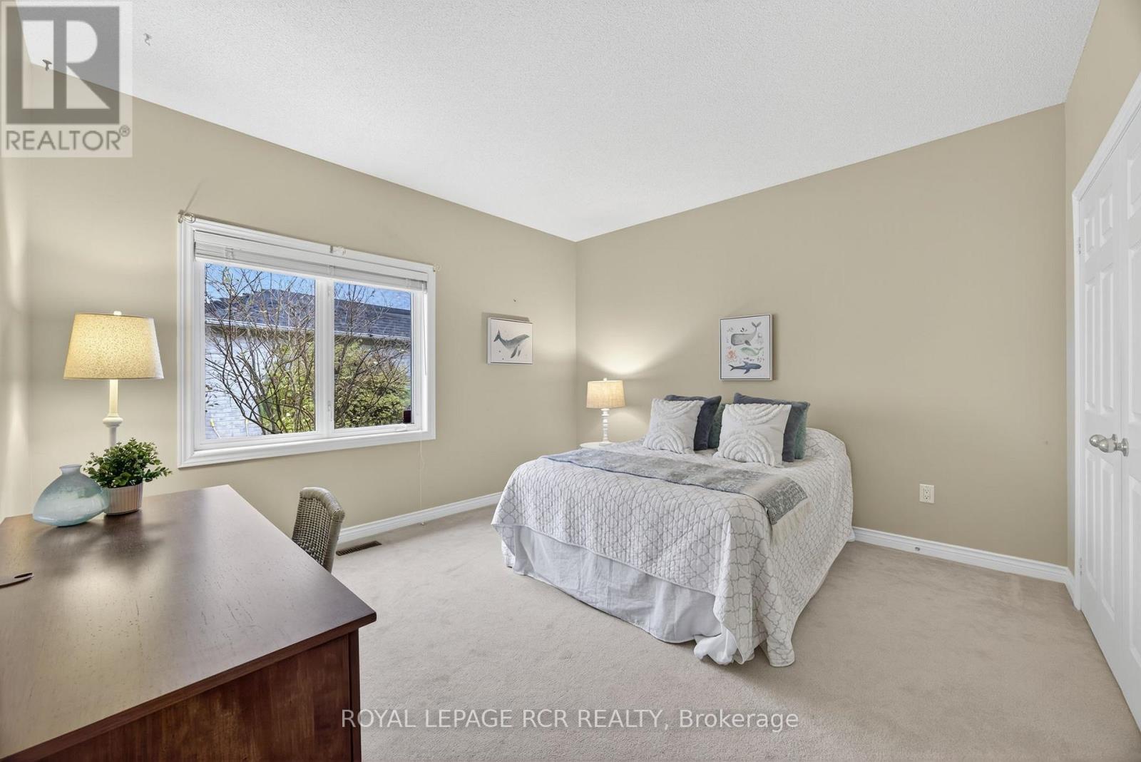 932 Shadrach Drive, Newmarket, Ontario  L3X 2H4 - Photo 25 - N12527748