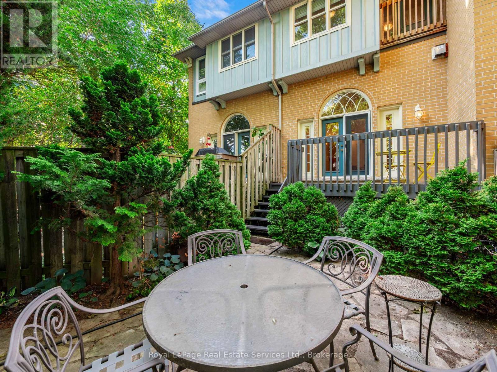 81 Brant Street, Oakville, Ontario  L6K 2Z5 - Photo 41 - W12527804