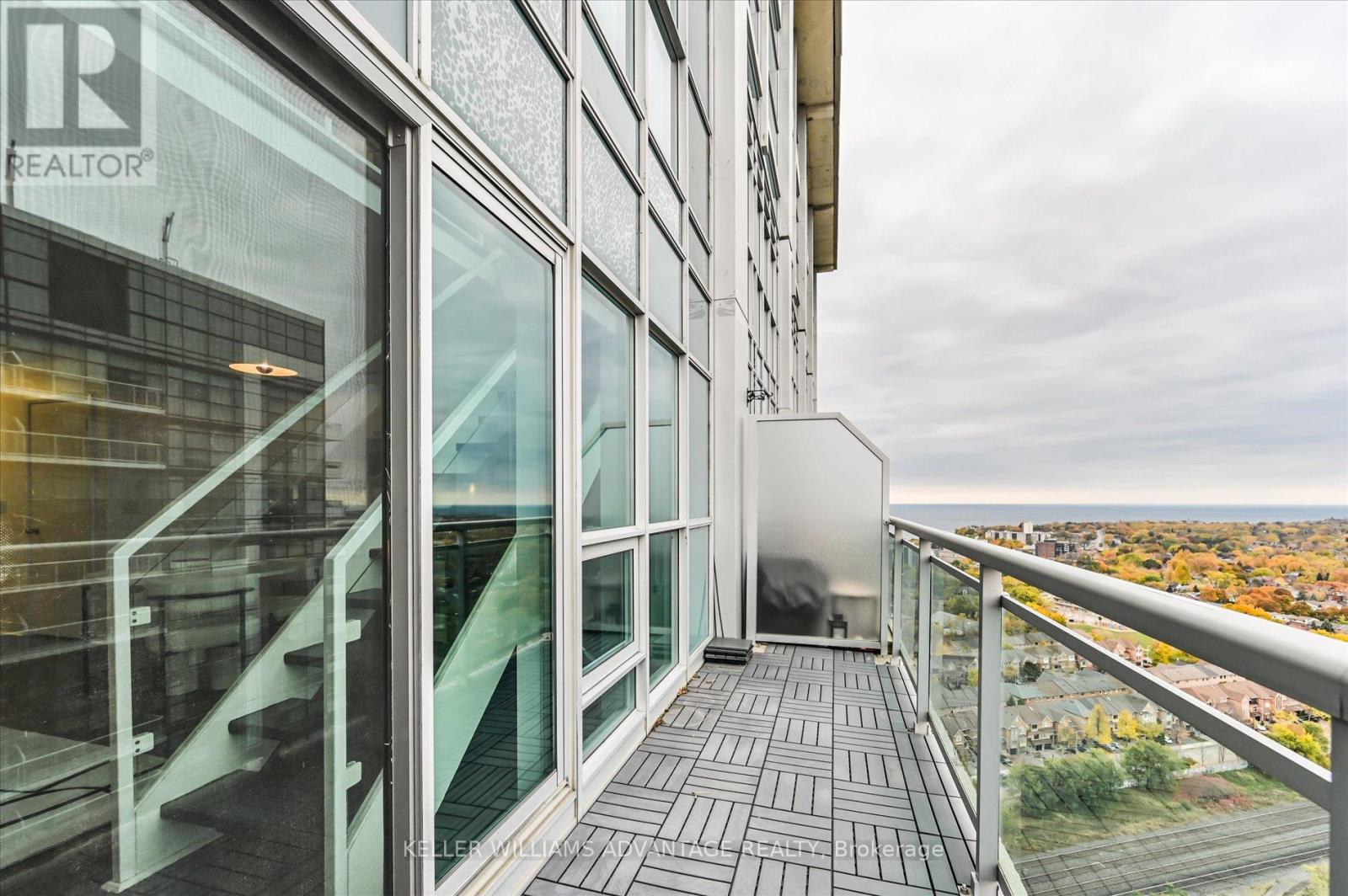 Ph 2910 - 155 Legion Road N, Toronto, Ontario M8Y 0A7 - Photo 20 - W12517390