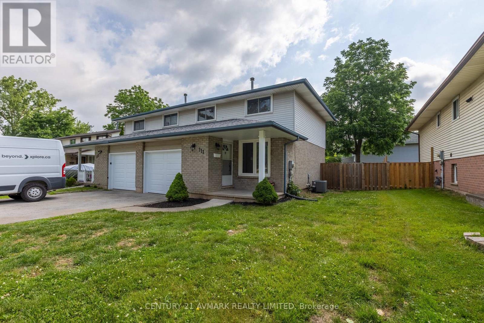111 Northgate Drive, Welland, Ontario  L3C 5Y3 - Photo 2 - X12528004