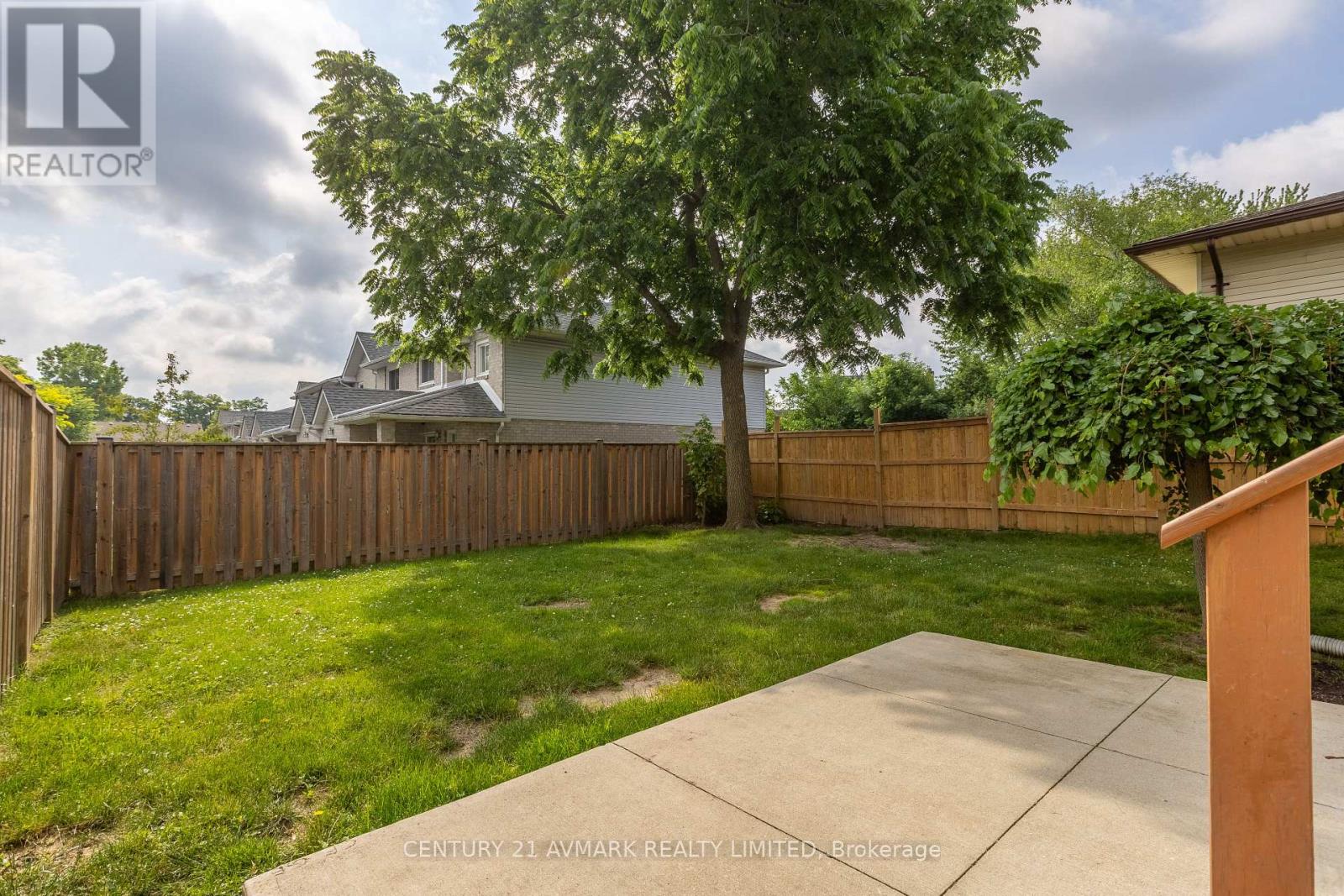 111 Northgate Drive, Welland, Ontario  L3C 5Y3 - Photo 6 - X12528004