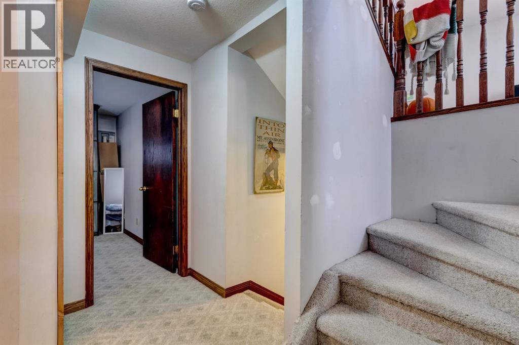 303 Pioneer Road, Canmore, Alberta  T1W 1E8 - Photo 18 - A2268124