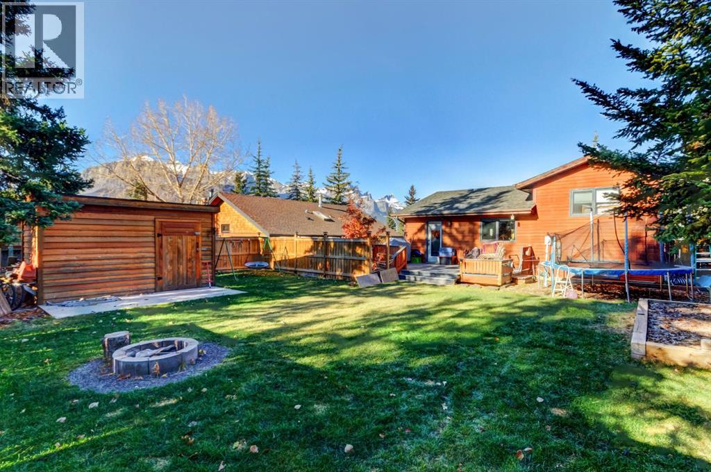 303 Pioneer Road, Canmore, Alberta  T1W 1E8 - Photo 27 - A2268124