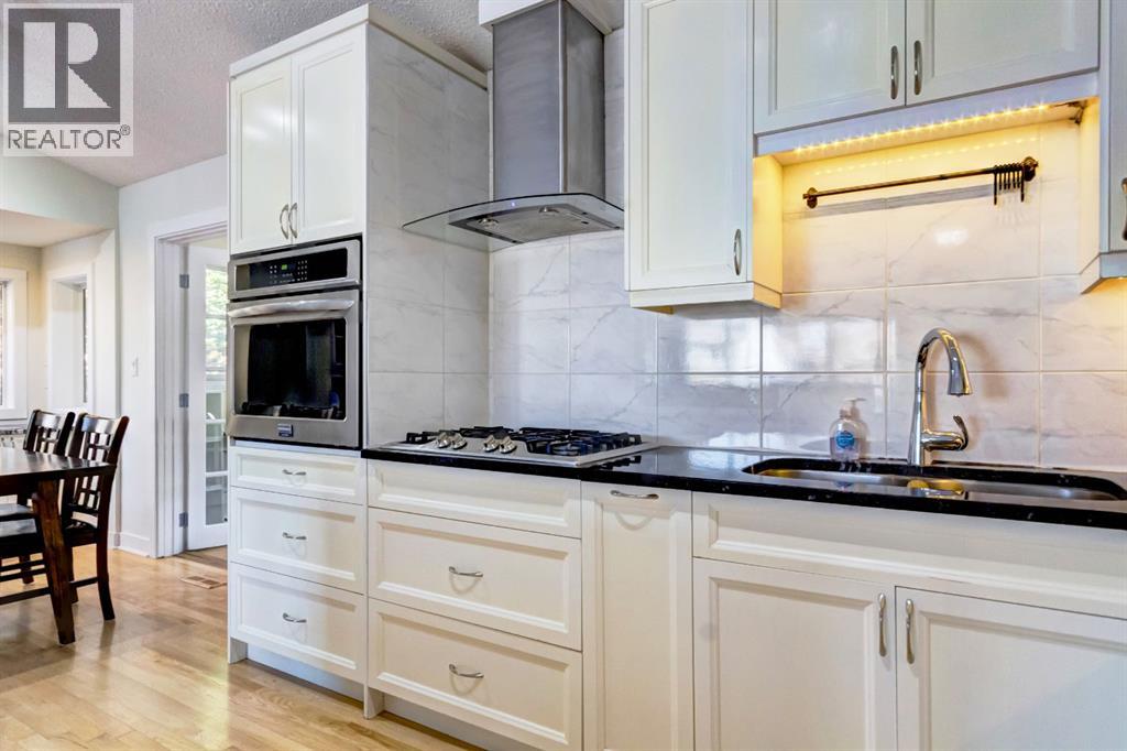 317 Pioneer Road, Canmore, Alberta  T1W 1E8 - Photo 9 - A2269334