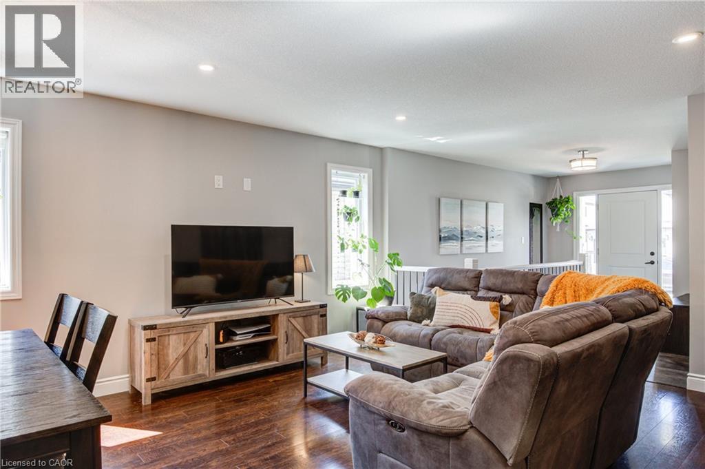 14 Reeves Road, Ingersoll, Ontario  N5C 0E1 - Photo 5 - 40786967