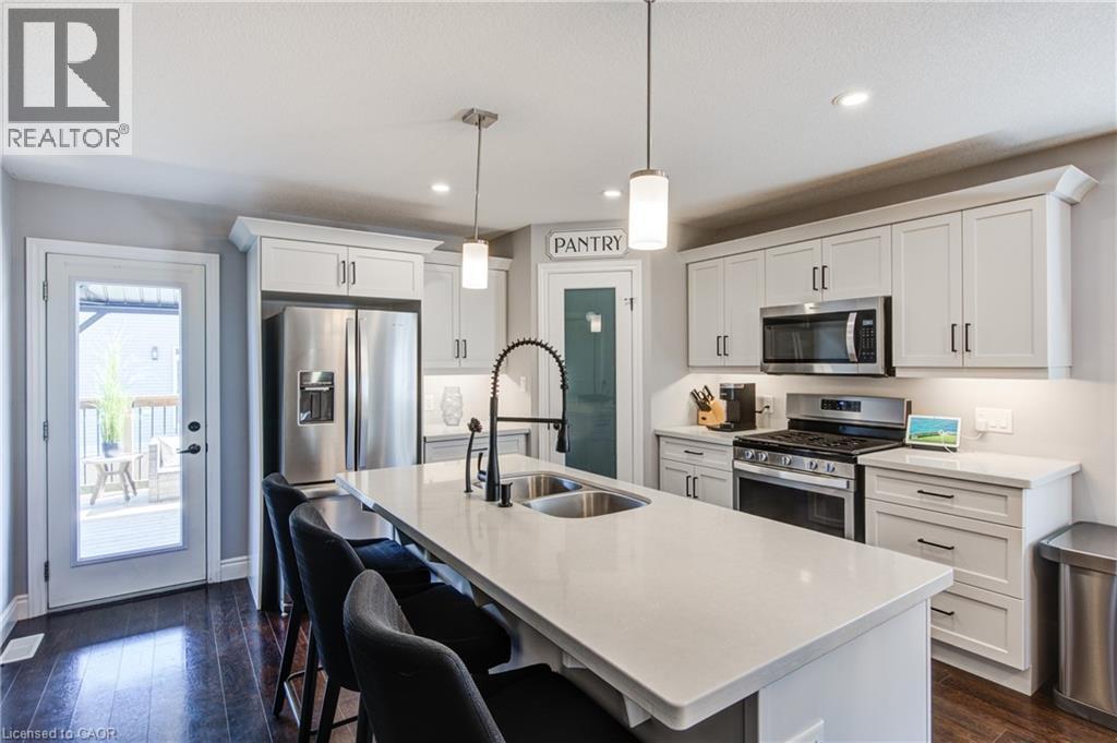 14 Reeves Road, Ingersoll, Ontario  N5C 0E1 - Photo 9 - 40786967