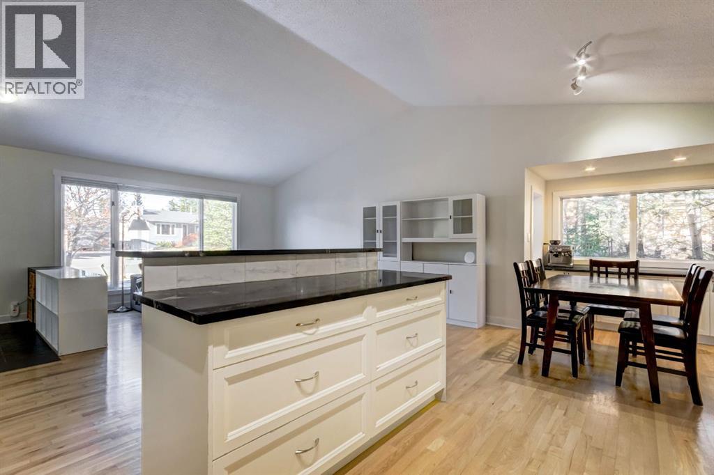 317 Pioneer Road, Canmore, Alberta  T1W 1E8 - Photo 8 - A2269334