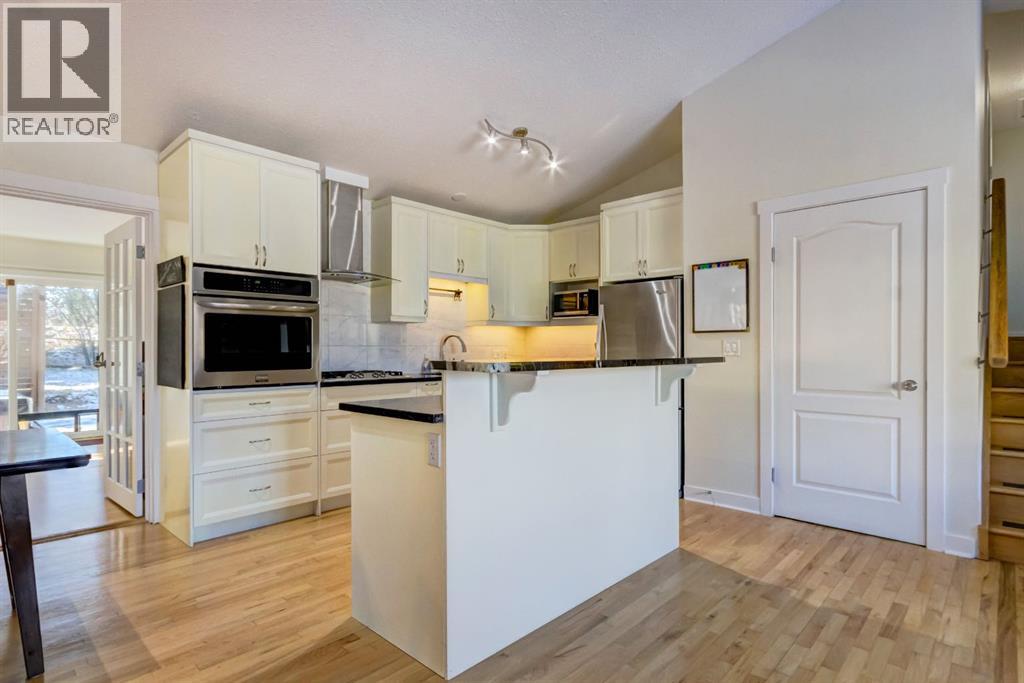 317 Pioneer Road, Canmore, Alberta  T1W 1E8 - Photo 6 - A2269334