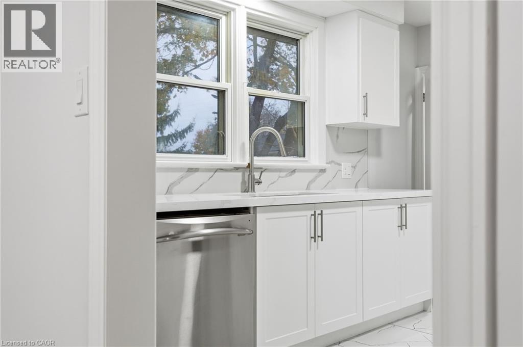 3 Algonquin Avenue, Dundas, Ontario  L9H 7K9 - Photo 13 - 40786740