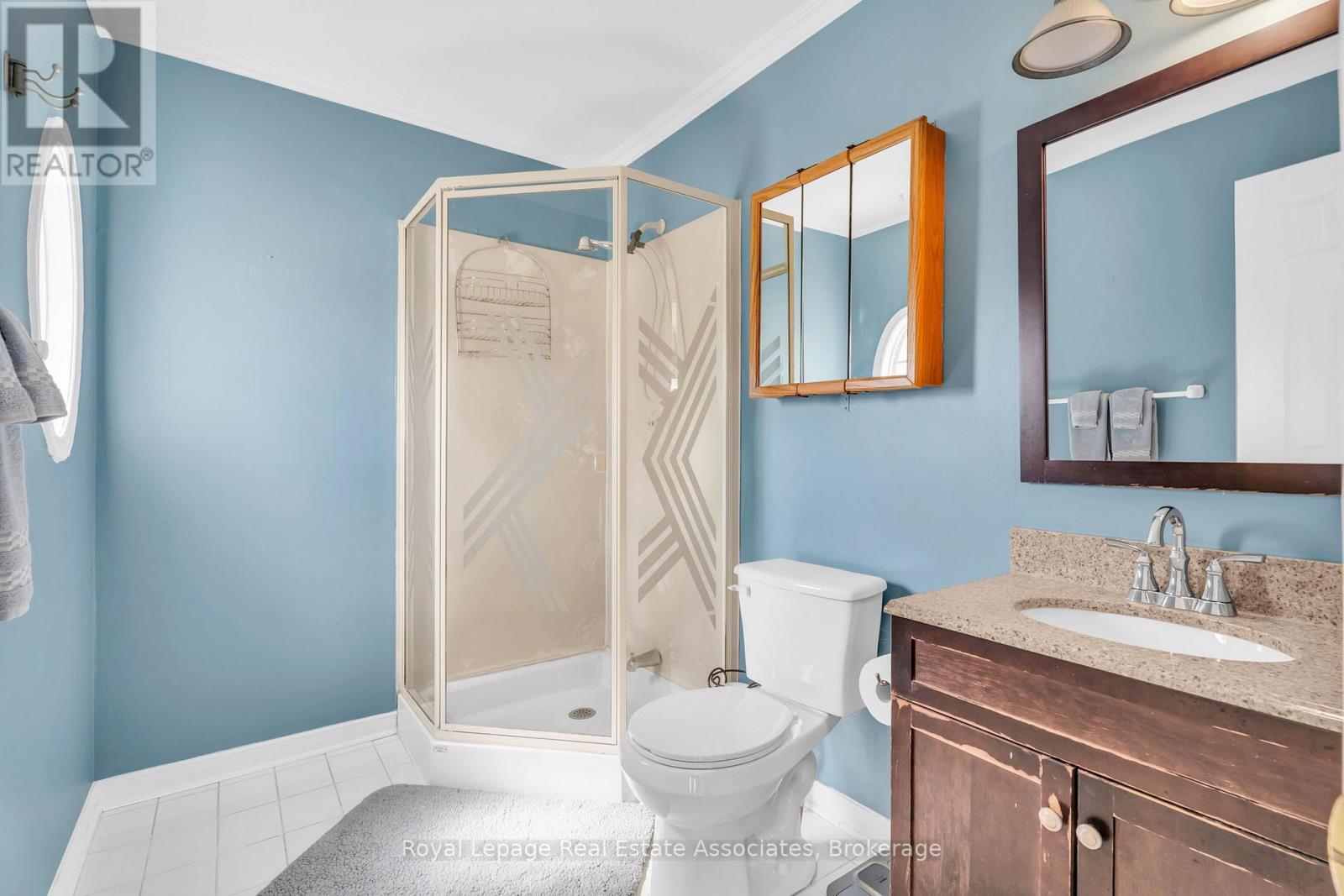 2543 Scarth Court, Mississauga, Ontario  L5M 5L2 - Photo 19 - W12527724