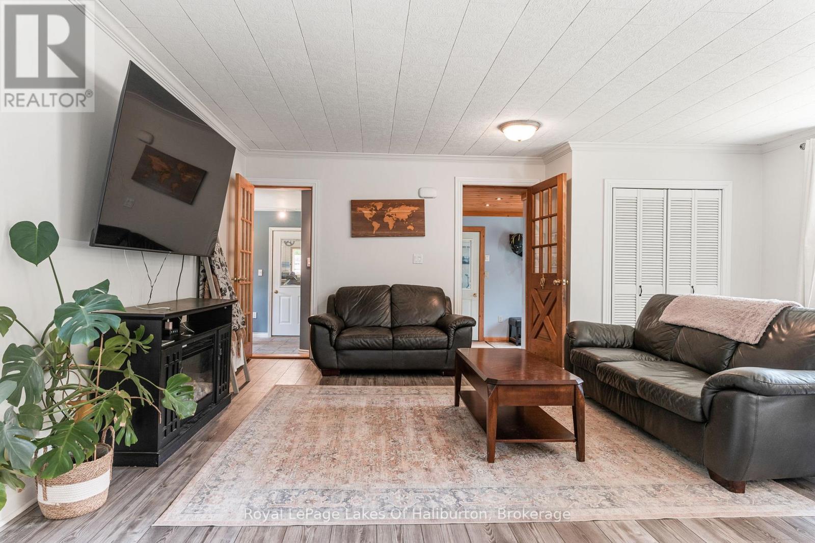 3875 Loop Road, Dysart Et Al, Ontario  K0L 1X0 - Photo 10 - X12527798