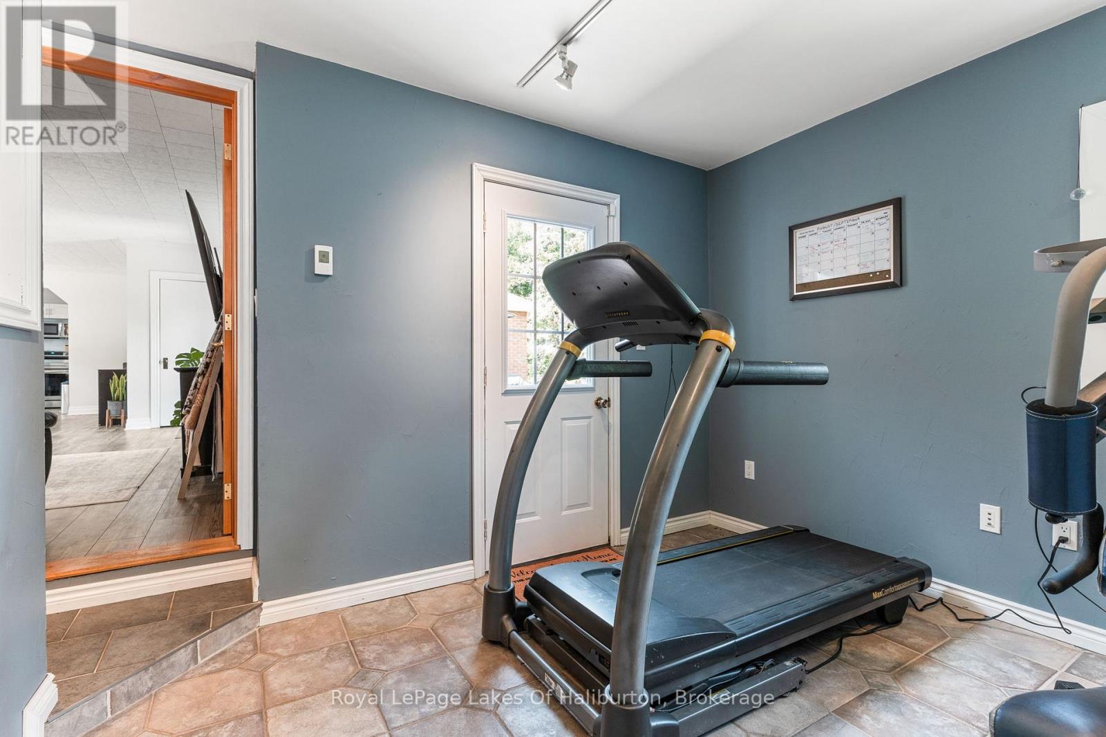 3875 Loop Road, Dysart Et Al, Ontario  K0L 1X0 - Photo 25 - X12527798