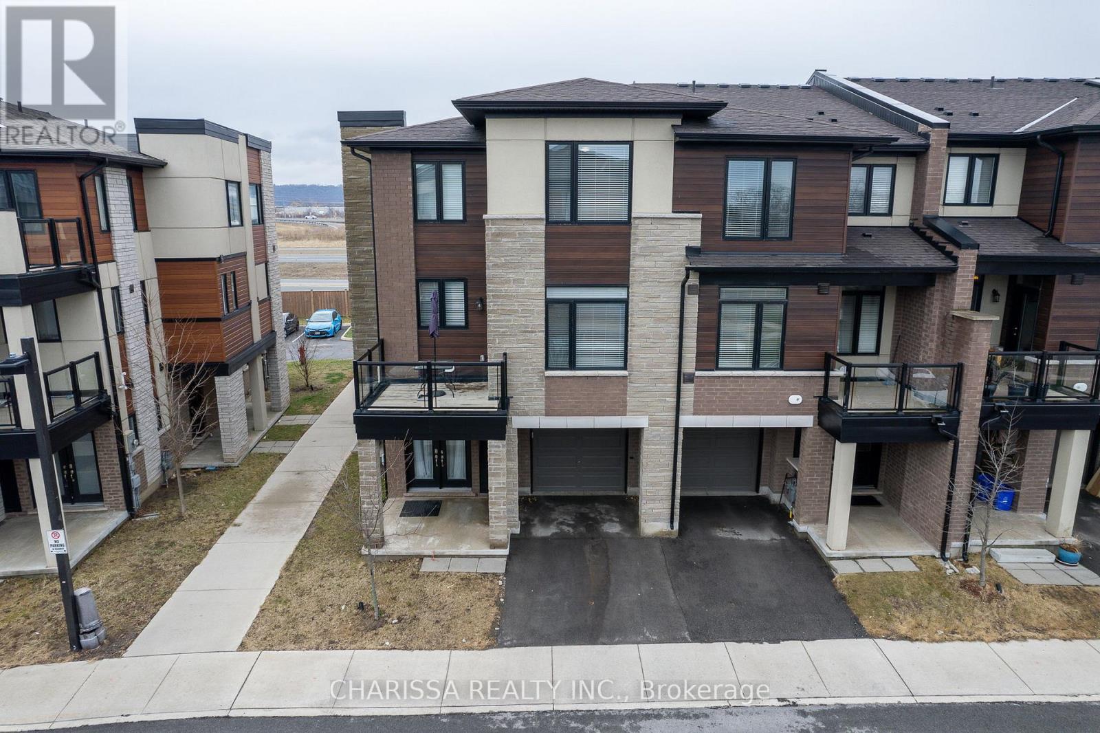 98 - 590 North Service Road, Hamilton, Ontario  L8E 0K5 - Photo 28 - X12527764