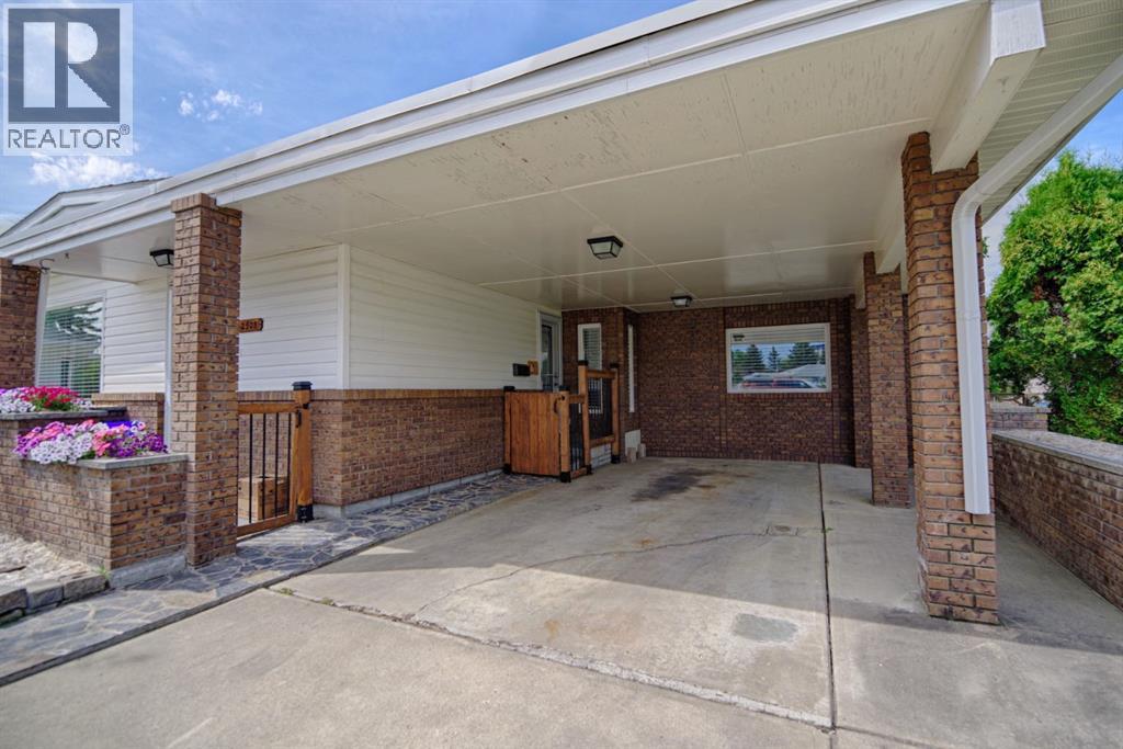 2503 5a Avenue N, Lethbridge, Alberta  T1H 0R6 - Photo 3 - A2247147