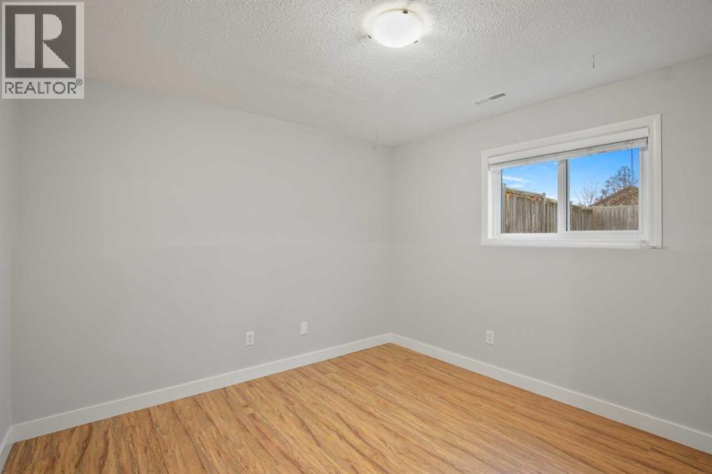 127 Ireland Crescent, Red Deer, Alberta  T4R 3K6 - Photo 23 - A2266853