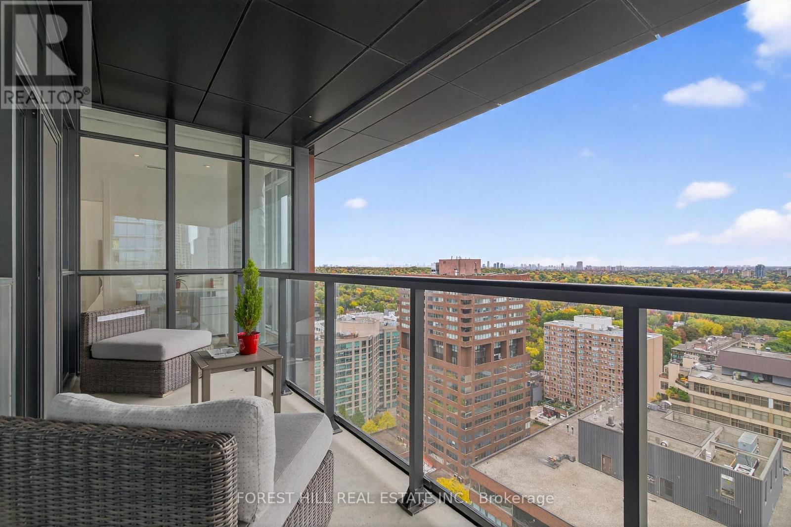 2207 - 32 Davenport Road, Toronto, Ontario  M5R 0B5 - Photo 29 - C12518790