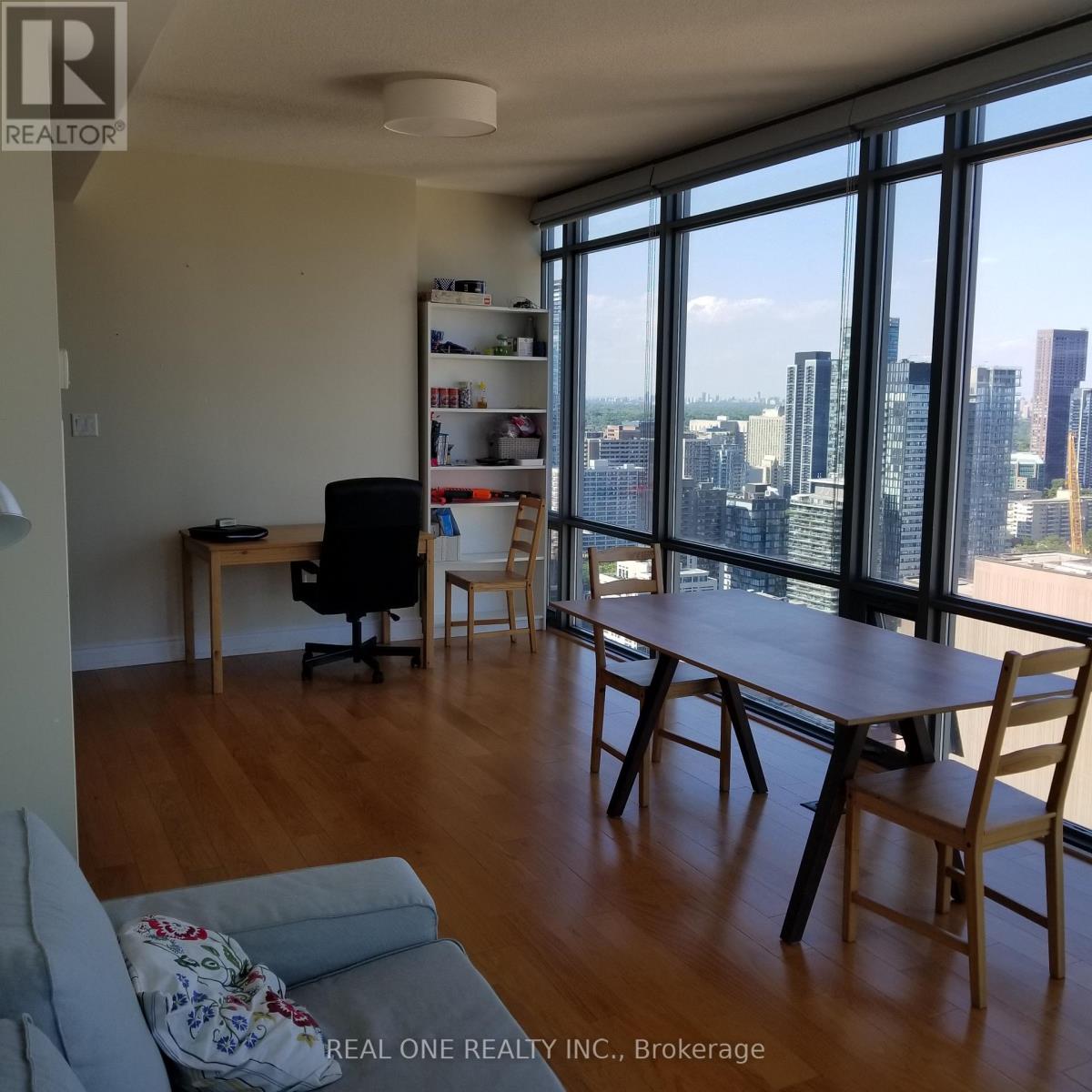 3606 - 38 Grenville Avenue, Toronto, Ontario  M4Y 1A5 - Photo 5 - C12527848