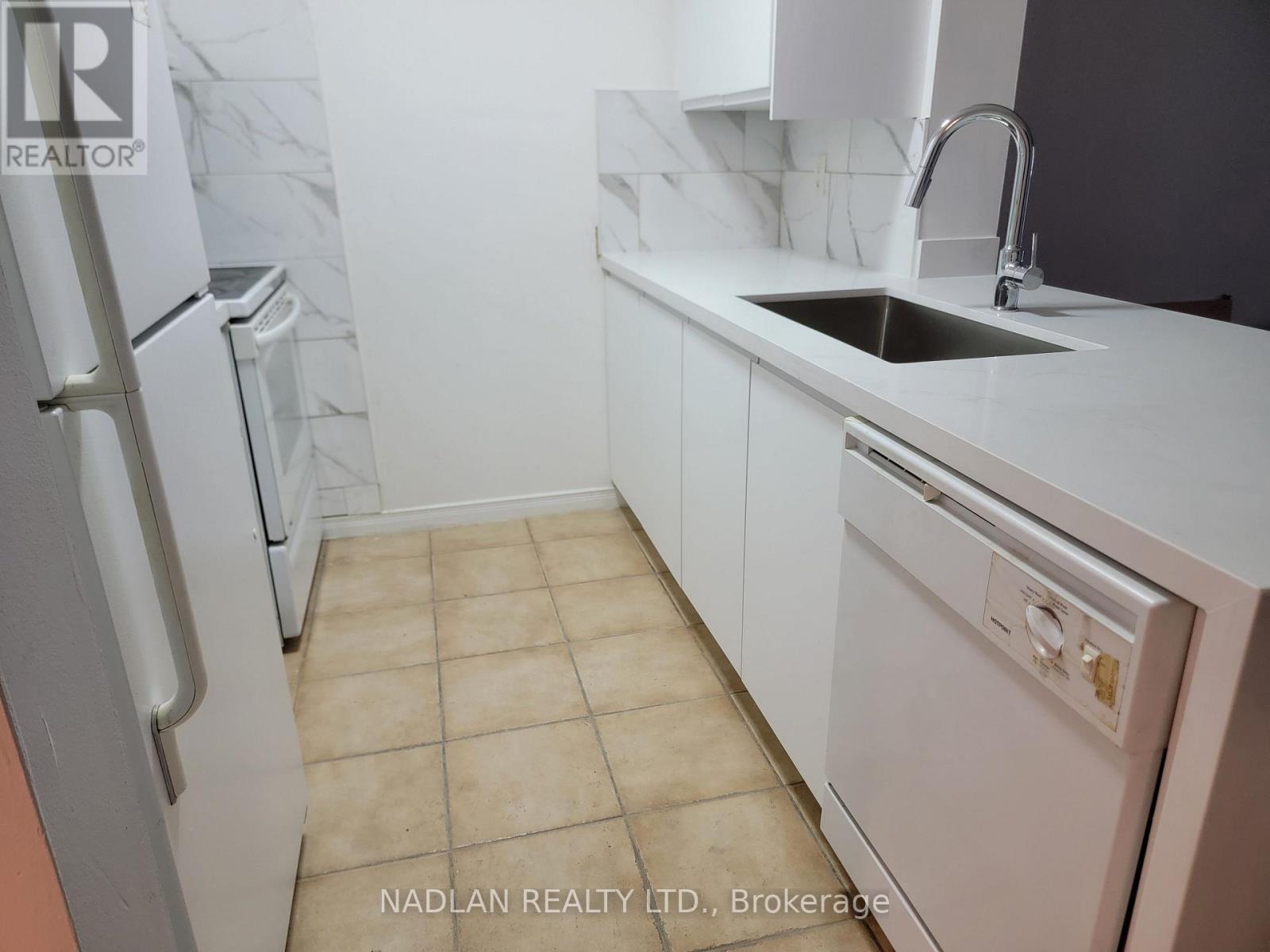 1512 - 155 Beecroft Road, Toronto, Ontario  M2N 7C6 - Photo 8 - C12526710