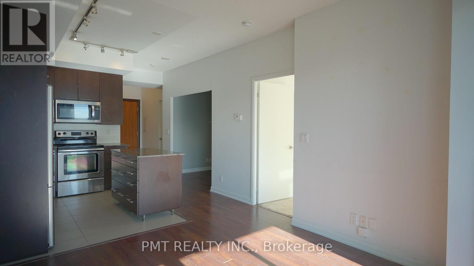 1305 - 500 Sherbourne Street, Toronto, Ontario  M4X 1L1 - Photo 5 - C12527878