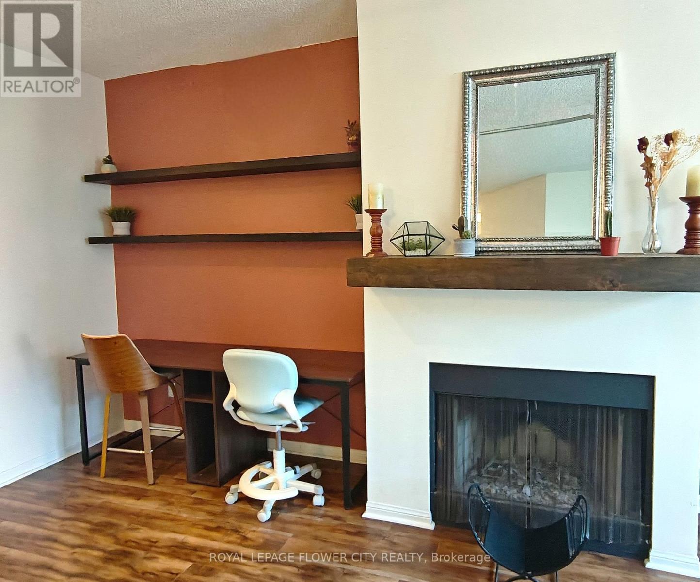 Lph06 - 25 Grenville Street, Toronto, Ontario  M4Y 2X5 - Photo 3 - C12527922