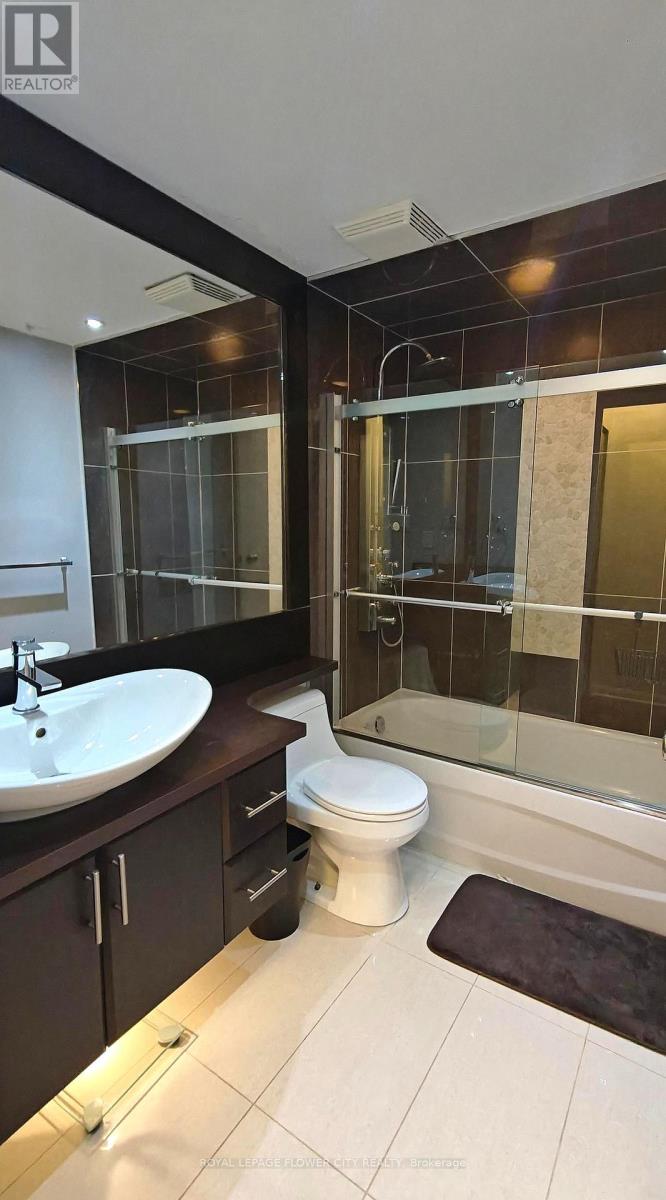 Lph06 - 25 Grenville Street, Toronto, Ontario  M4Y 2X5 - Photo 4 - C12527922