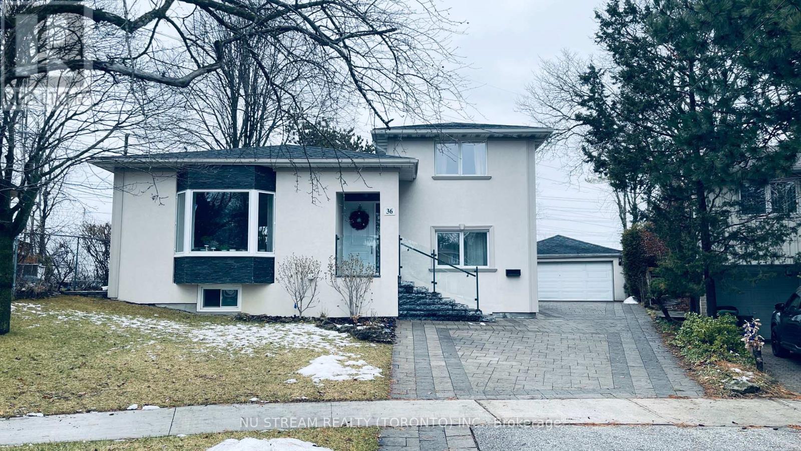 BSMT - 36 FLAVIAN CRESCENT, Toronto, Ontario