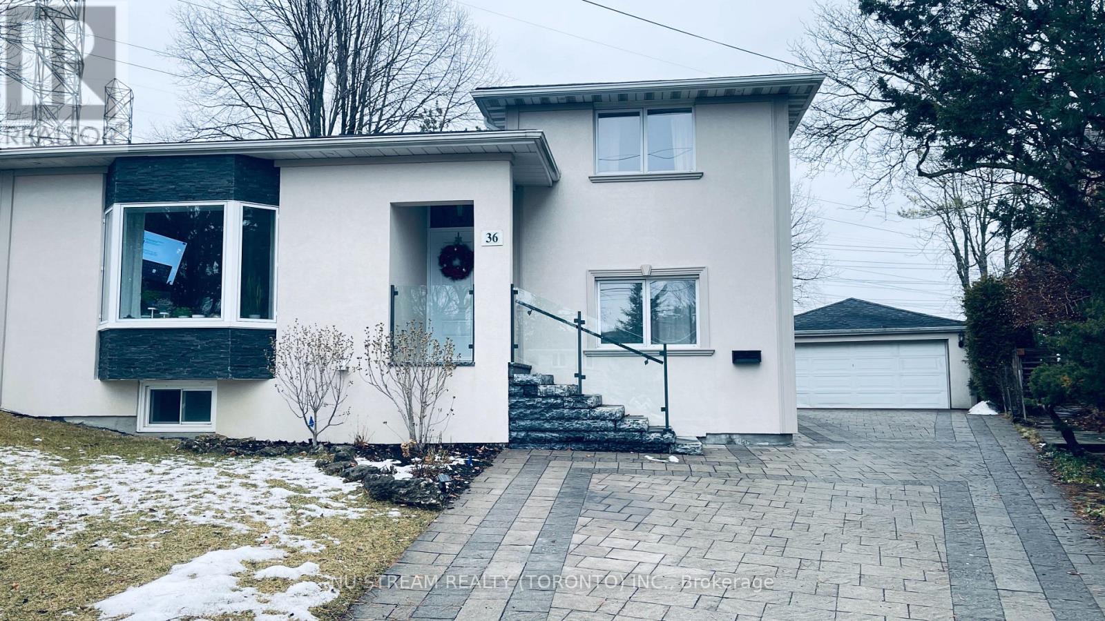 Bsmt - 36 Flavian Crescent, Toronto, Ontario  M2H 1V9 - Photo 2 - C12527960