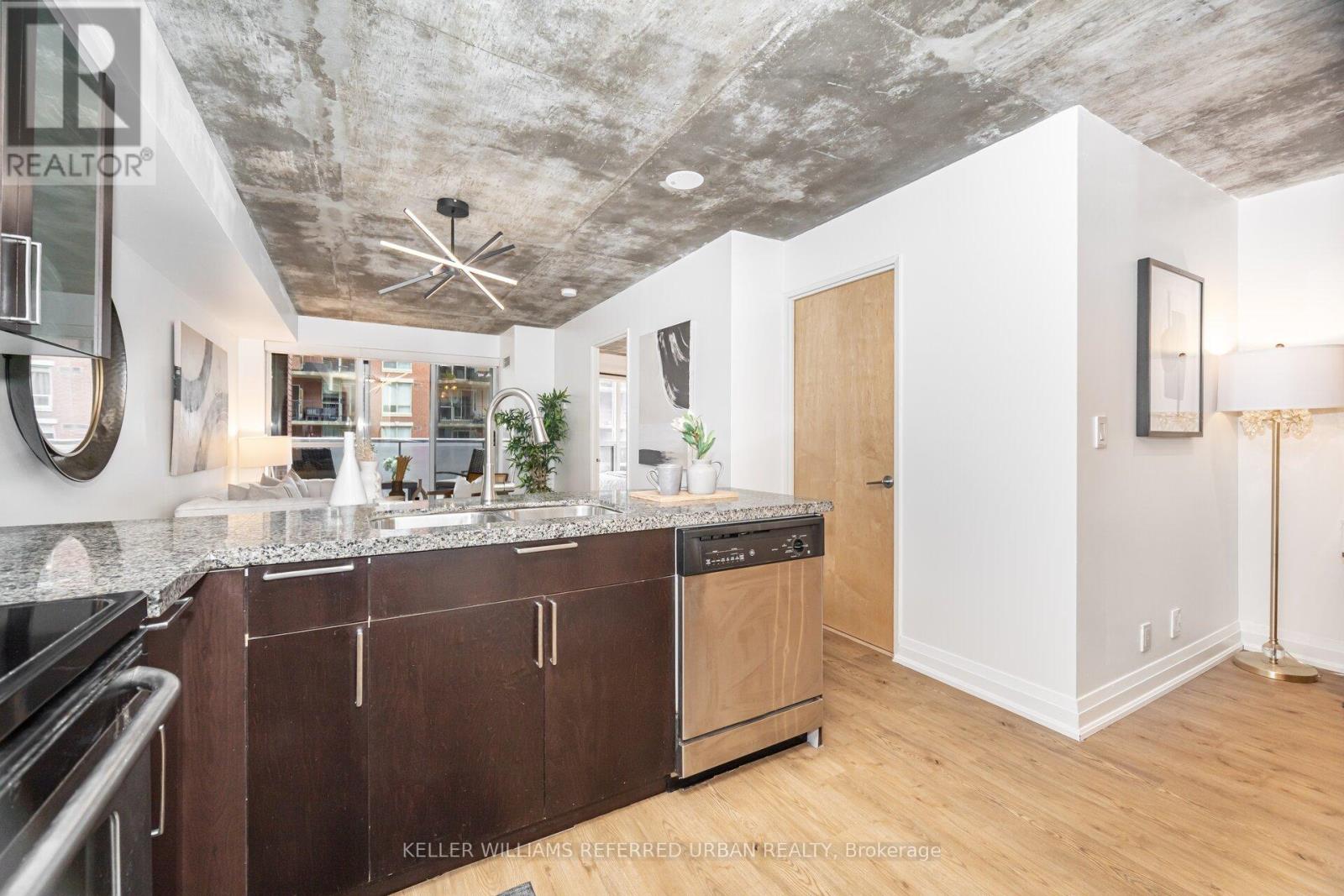 414 - 1005 King Street W, Toronto, Ontario  M6K 3M8 - Photo 7 - C12528002