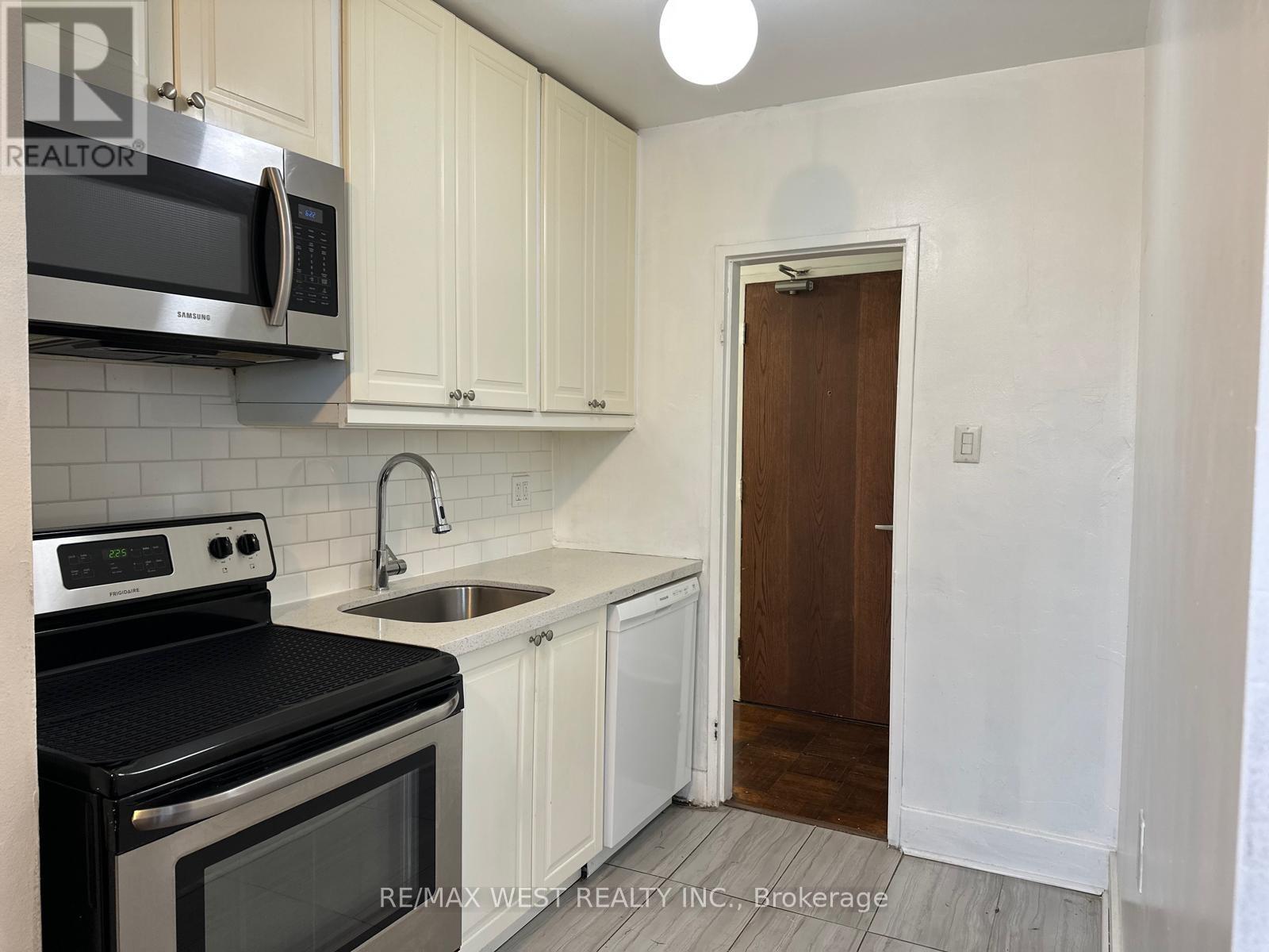205 - 2550 Bathurst Street, Toronto, Ontario  M6B 2Z2 - Photo 12 - C12528034