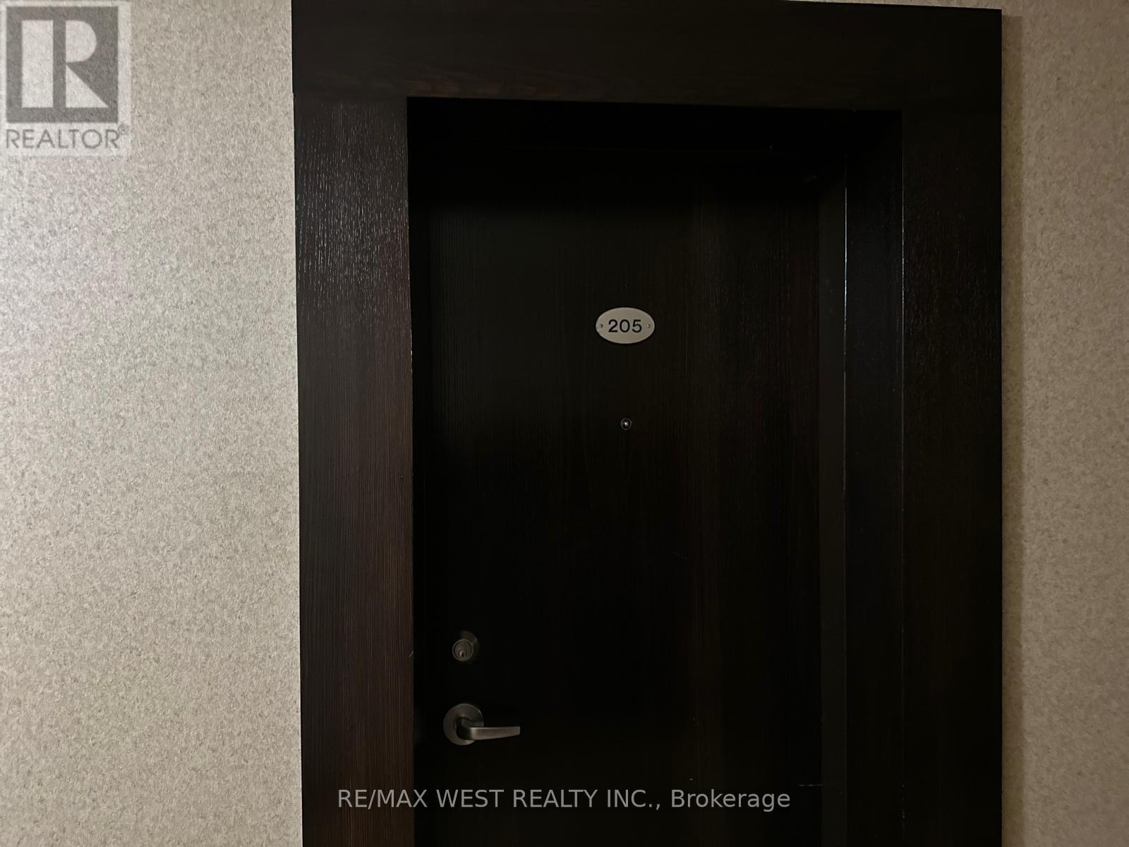 205 - 2550 Bathurst Street, Toronto, Ontario  M6B 2Z2 - Photo 6 - C12528034