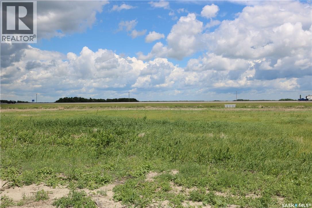 1808 Celebration Drive, Moosomin, Saskatchewan  S0G 3N0 - Photo 3 - SK023744