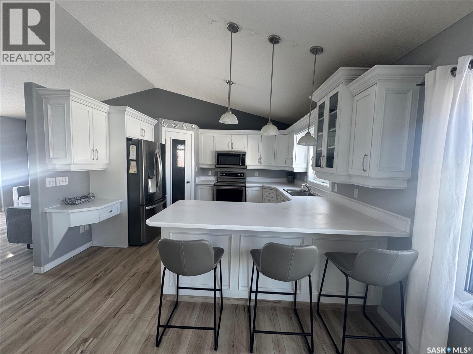 509 Meadow Road, Pilot Butte, Saskatchewan  S0G 3Z0 - Photo 6 - SK023742