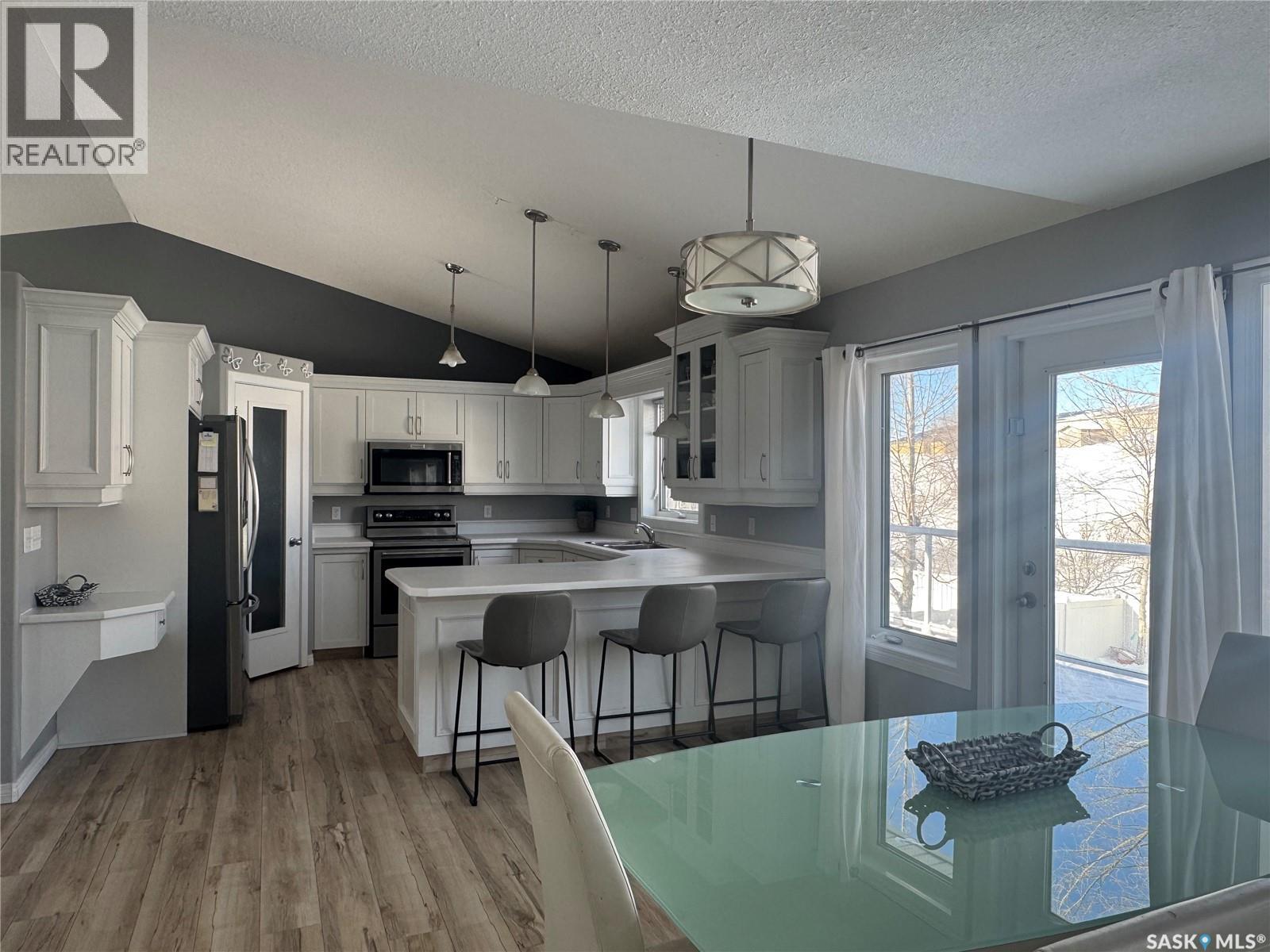 509 Meadow Road, Pilot Butte, Saskatchewan  S0G 3Z0 - Photo 9 - SK023742