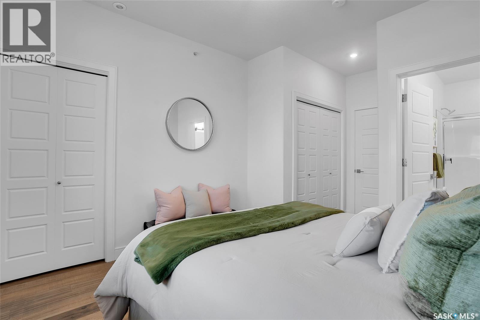 300 105 Willis Crescent, Saskatoon, Saskatchewan  S7T 0Z3 - Photo 18 - SK023724