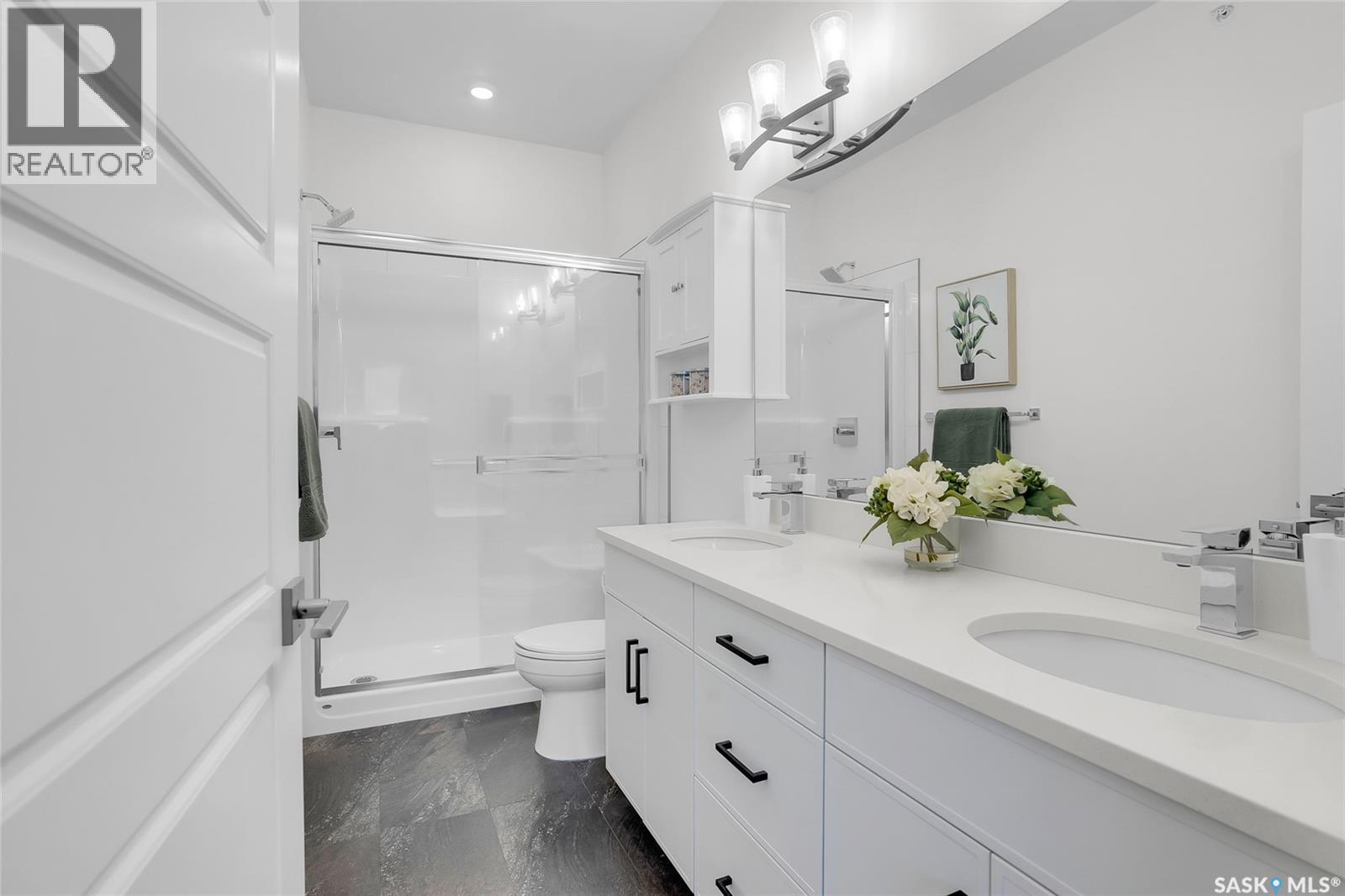 300 105 Willis Crescent, Saskatoon, Saskatchewan  S7T 0Z3 - Photo 20 - SK023724